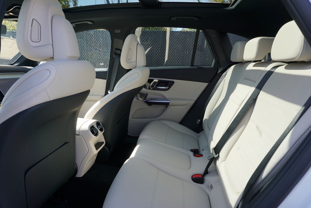 Thumbnail: 2026 Mercedes-Benz GLC - 13