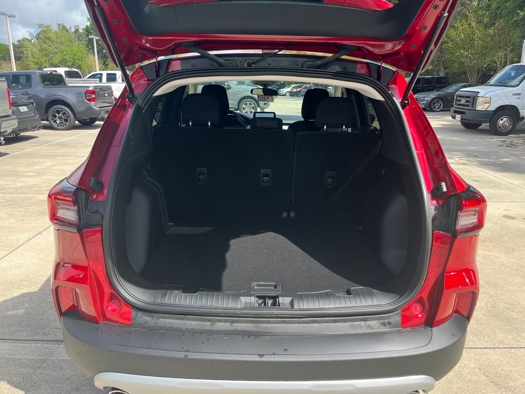 New 2026 Red Ford Active image 28