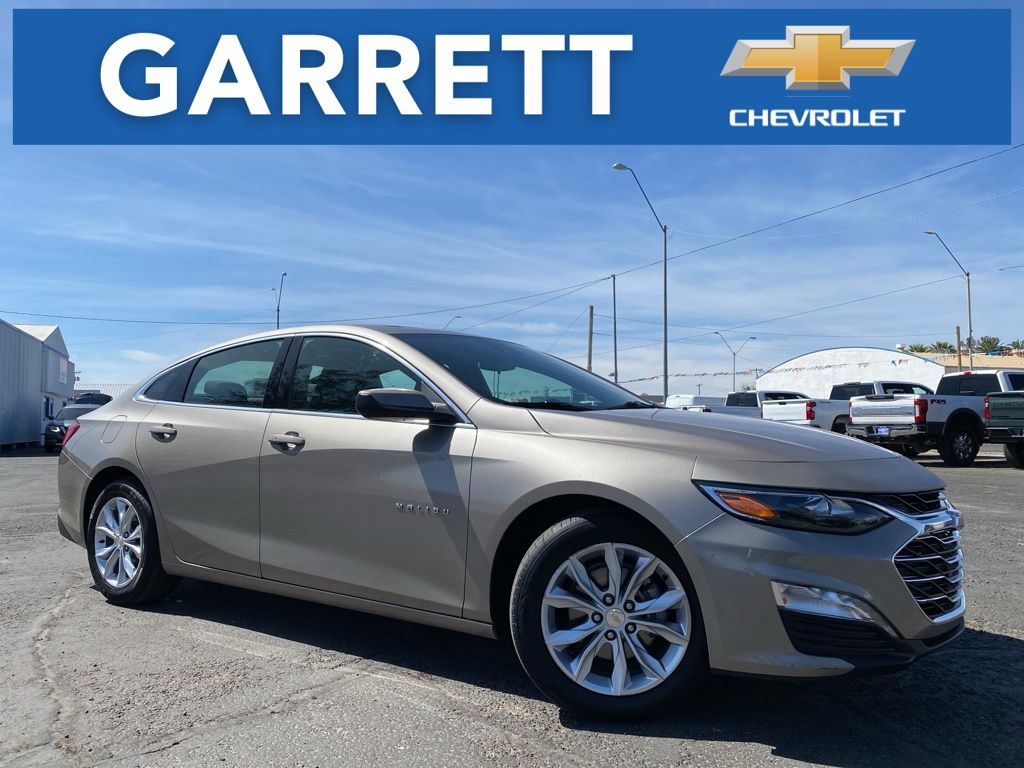 2023 Chevrolet Malibu LT with 1LT FWD