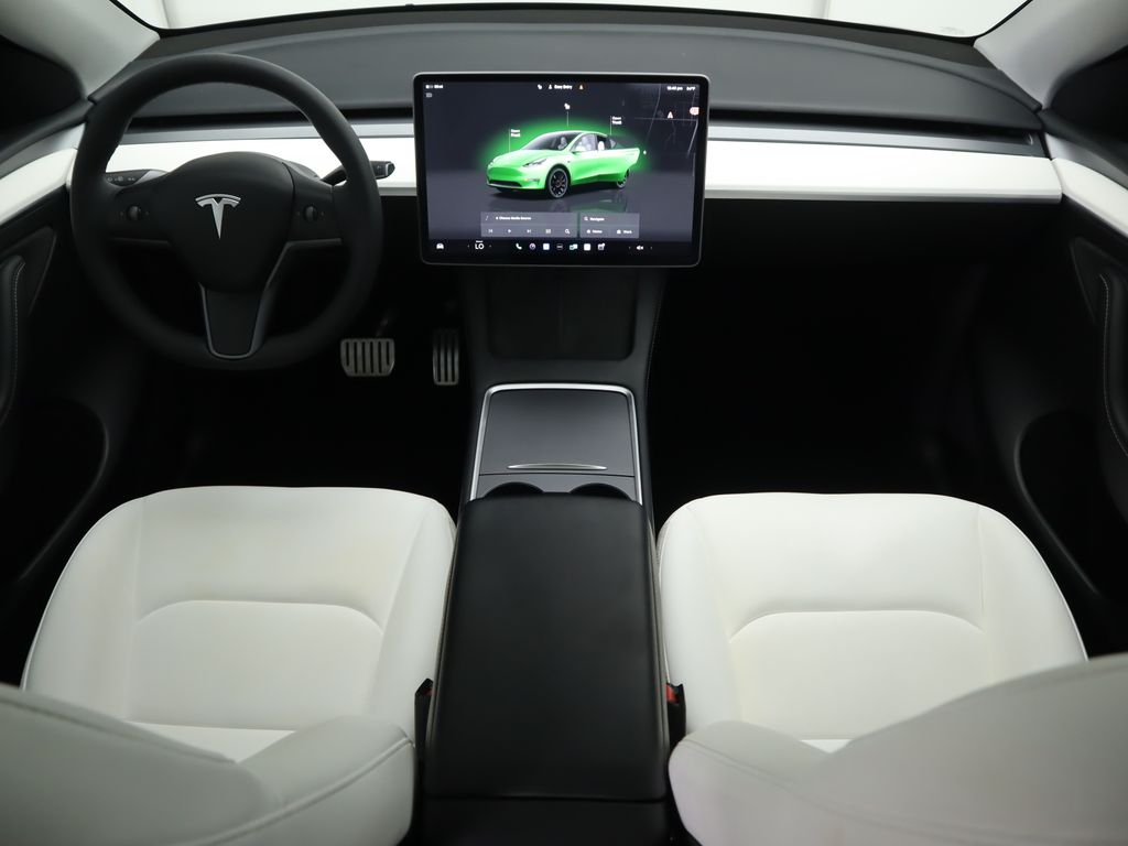 Thumbnail: 2023 Tesla Model Y - 13