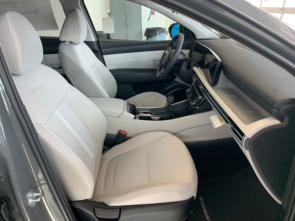 New 2026 Gray Hyundai SEL image 20