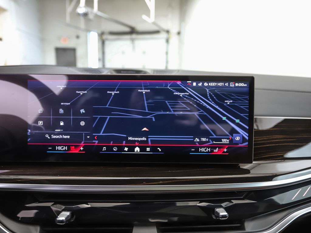 Thumbnail: 2026 BMW X5 - 17