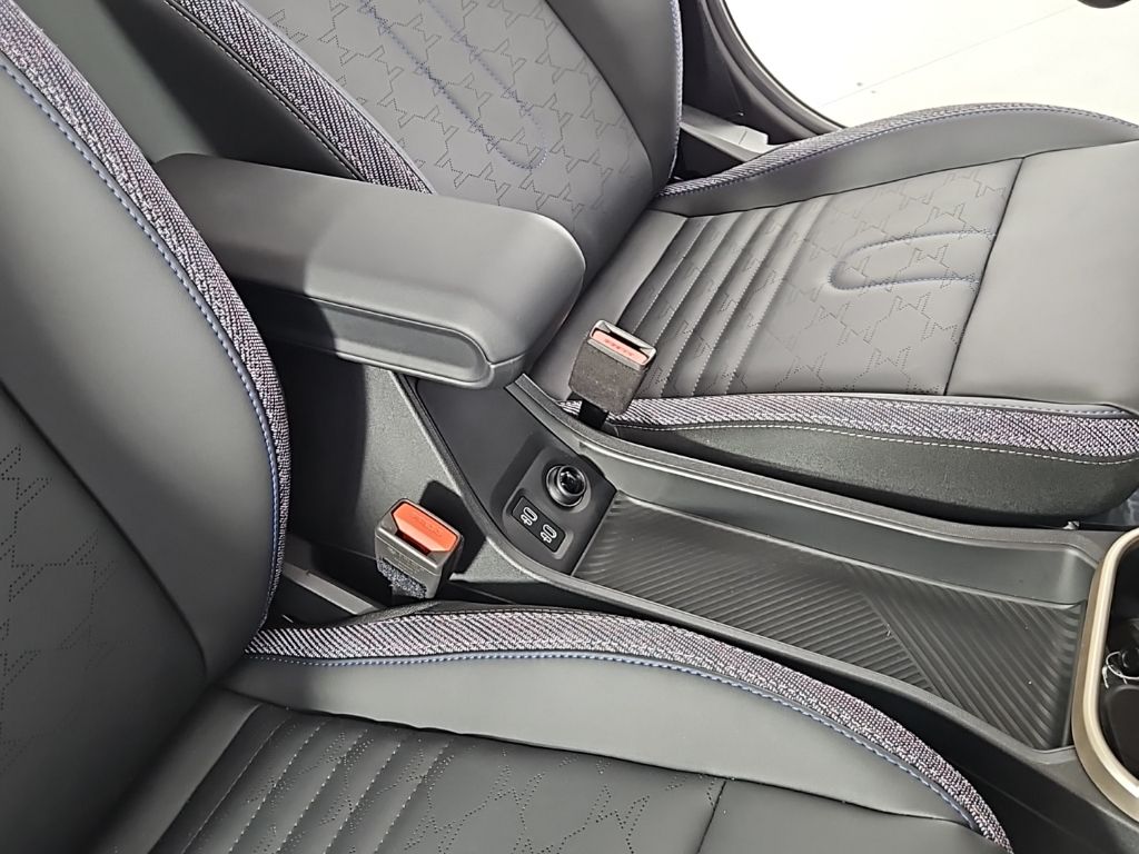 Thumbnail: 2025 MINI Cooper - 16