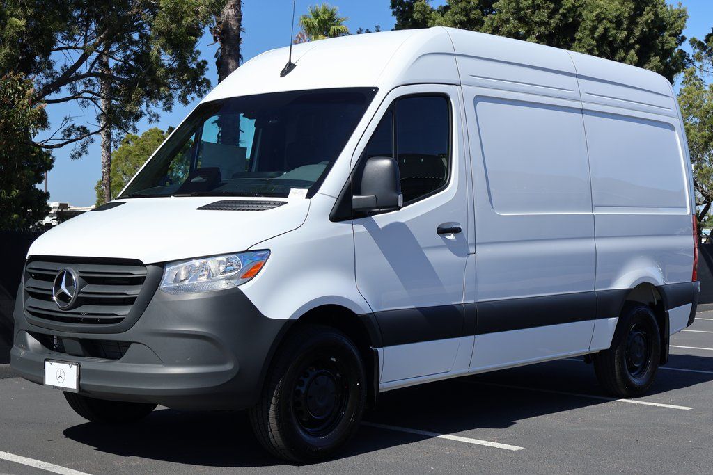 Thumbnail: 2026 Mercedes-Benz Sprinter - 1