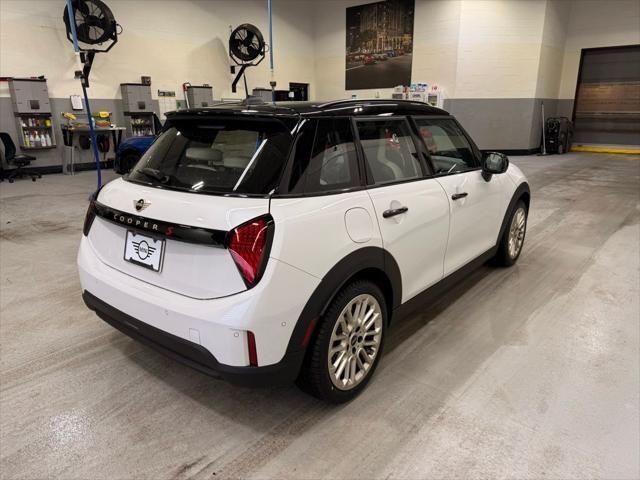 Thumbnail: 2026 MINI Cooper - 6