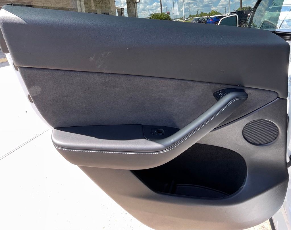 2023 Tesla Model Y Long Range White at River Oaks CDJR