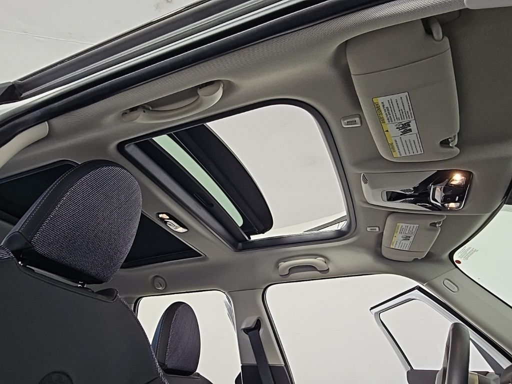 Thumbnail: 2025 MINI Cooper - 18