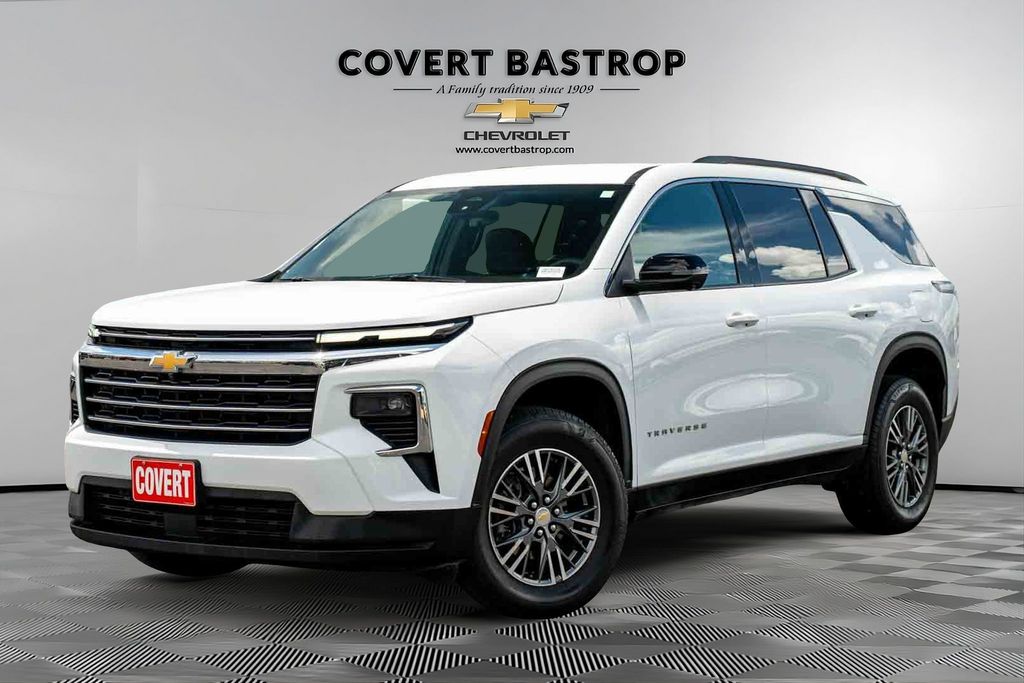 Summit White 2024 Chevrolet Traverse SUV / Crossover Front-Wheel Drive 8-Speed Automatic