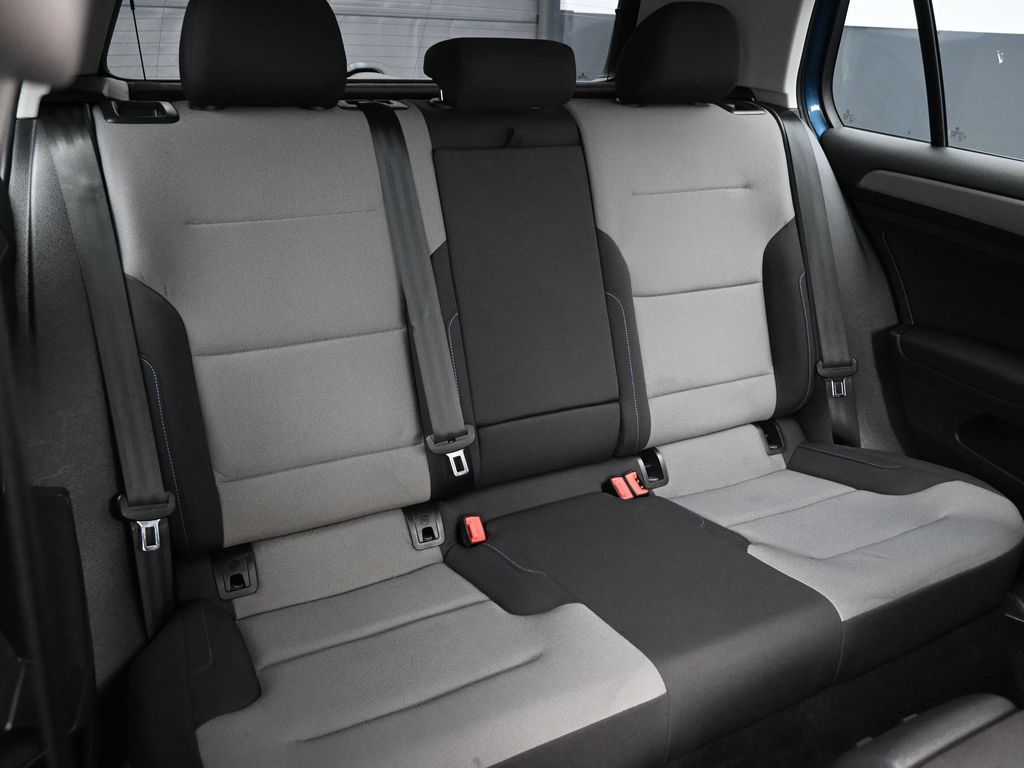 2016 Volkswagen e-Golf SE