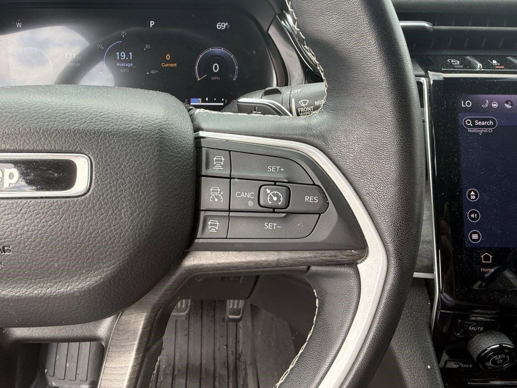 2022 Jeep Grand Cherokee L Limited Gray at Community Kia