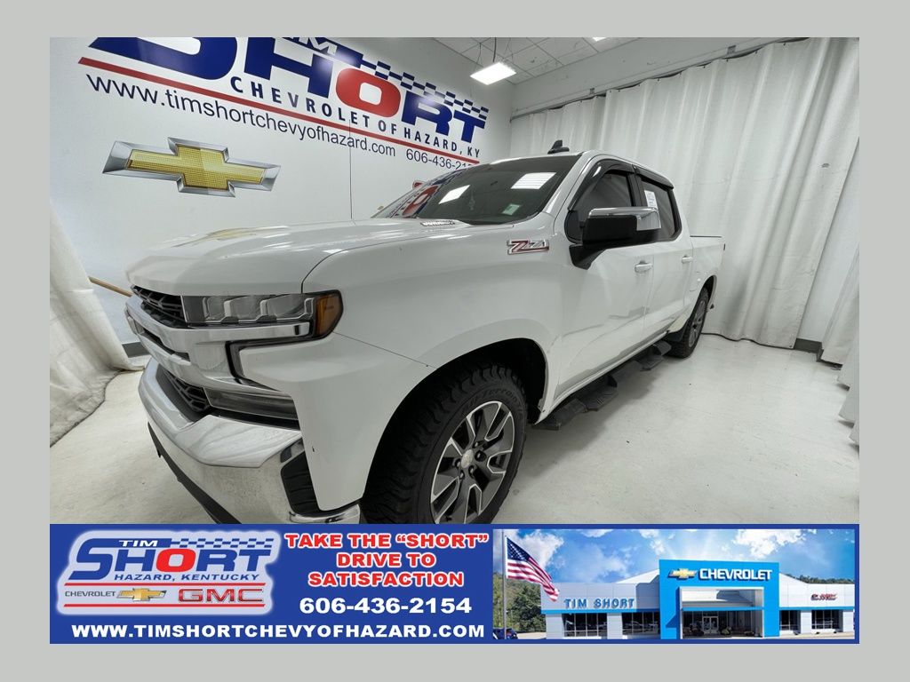 Summit White 2021 Chevrolet Silverado 1500 Pickup Truck Four-Wheel Drive Automatic