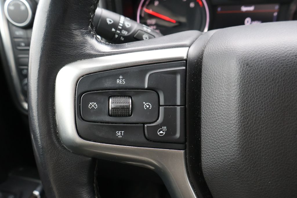 Thumbnail: 2019 Chevrolet Silverado 1500 - 20