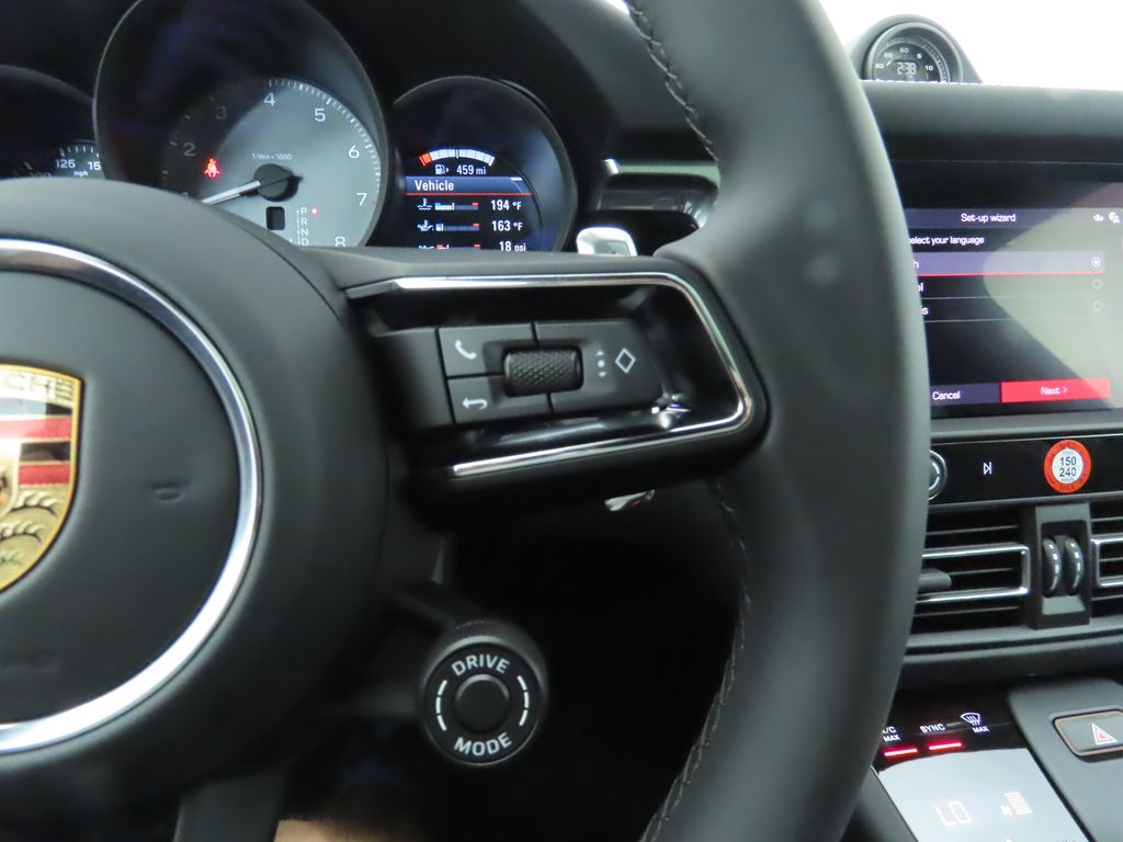Thumbnail: 2025 Porsche Macan - 15