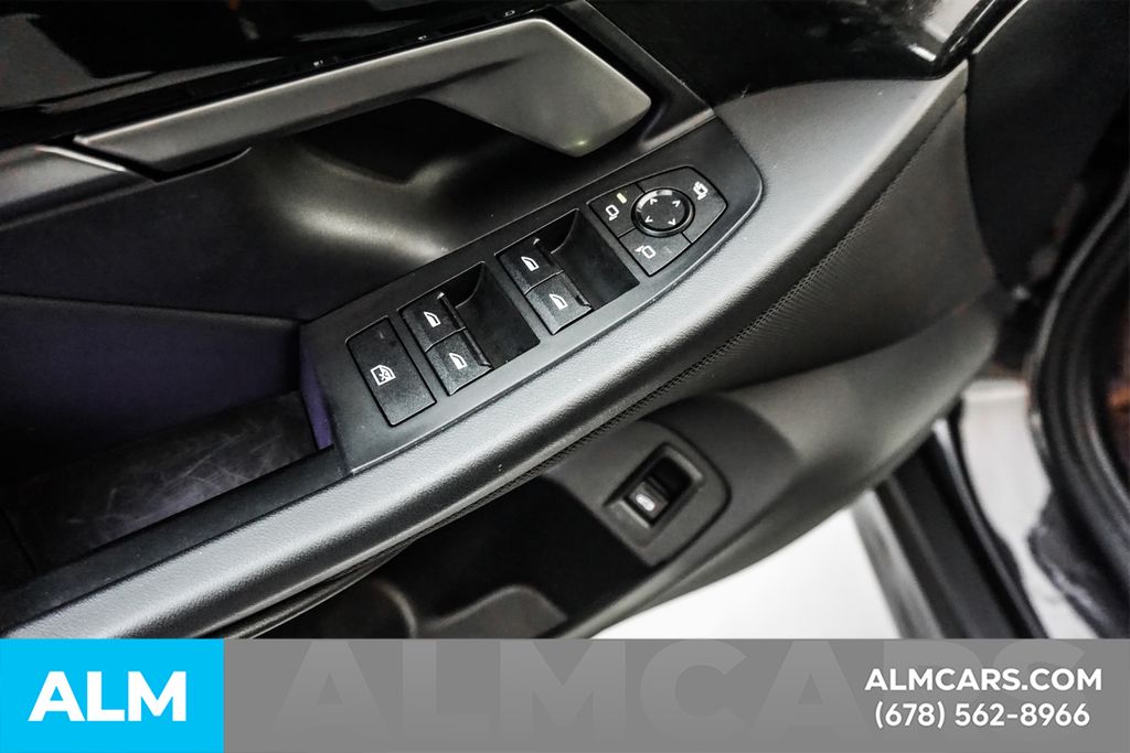 Used 2025 Gray BMW 530i image 47