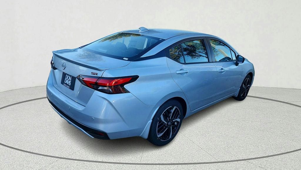 2025 Nissan Versa