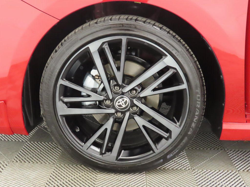 Thumbnail: 2025 Toyota Camry - 31