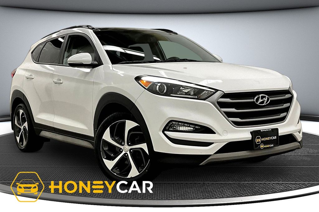 Dazzling White 2018 Hyundai Tucson 1.6T Value AWD SUV / Crossover All-Wheel Drive 7-Speed Automatic