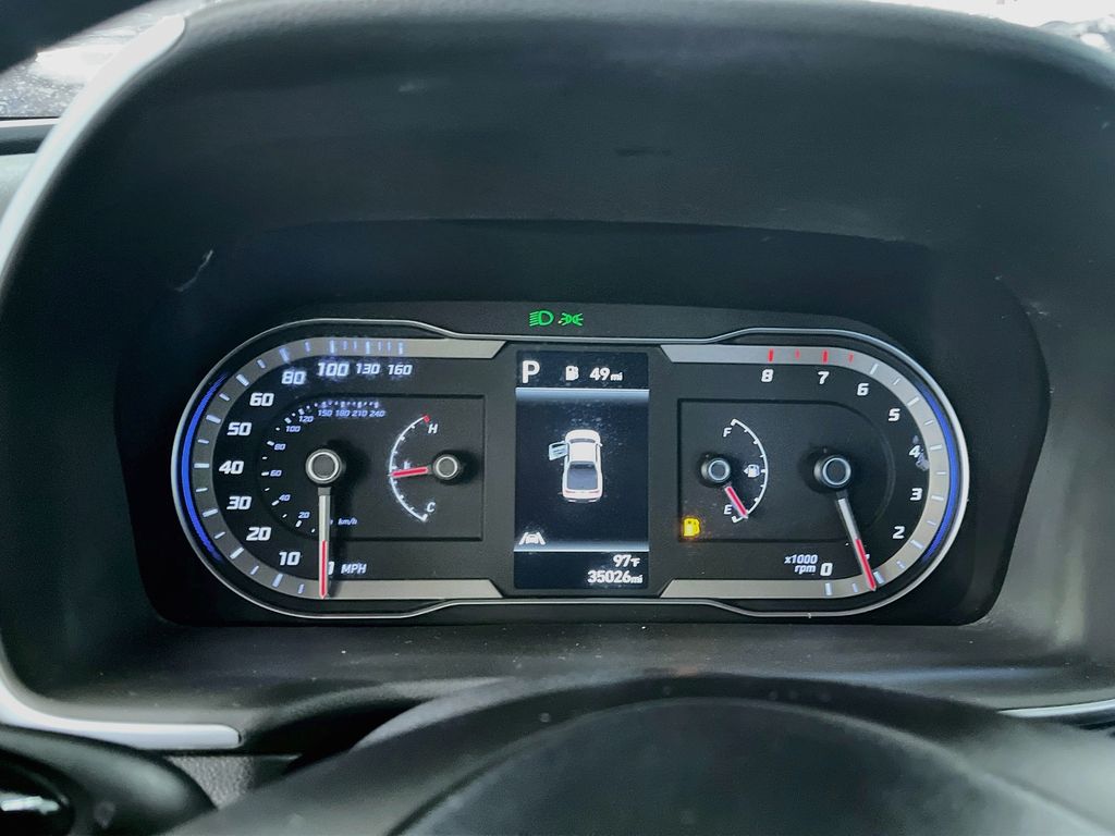 Used 2024 Green Hyundai SEL image 12
