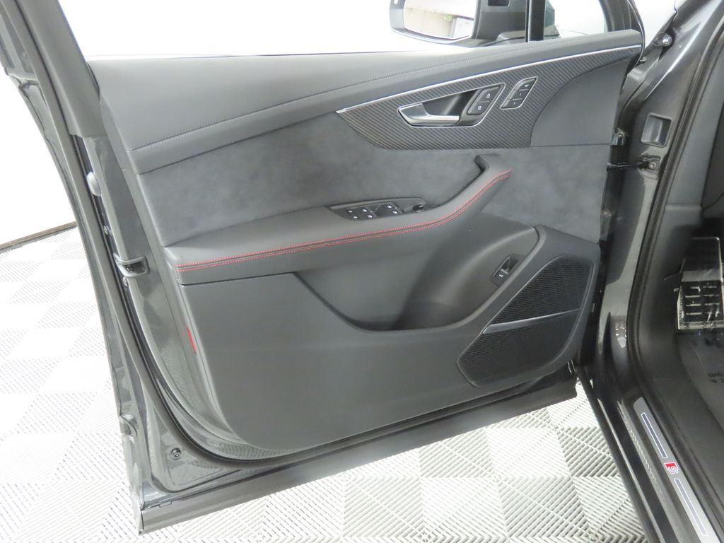 Thumbnail: 2026 Audi Q7 - 28
