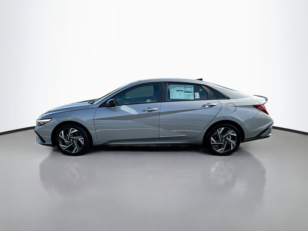 Thumbnail: 2025 Hyundai Elantra - 8