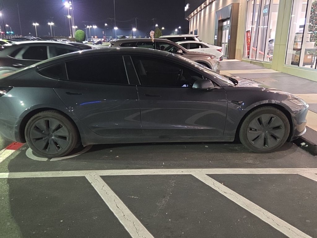 Thumbnail: 2024 Tesla Model 3 - 8