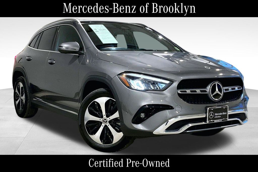 Mountain Gray Metallic 2026 Mercedes-Benz GLA 250 4MATIC SUV / Crossover All-Wheel Drive 8-Speed Dual Clutch