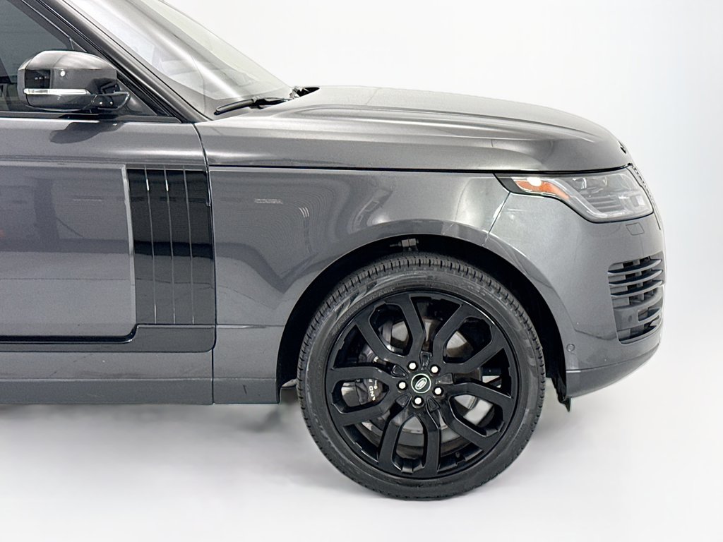 Thumbnail: 2022 Land Rover Range Rover - 11