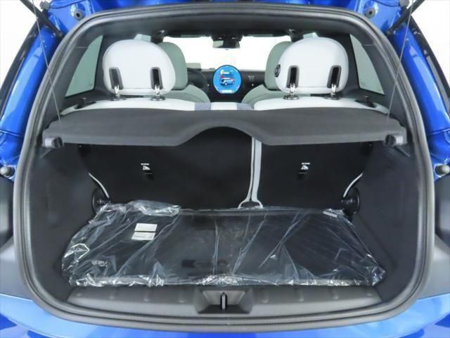 Thumbnail: 2026 MINI Cooper - 25