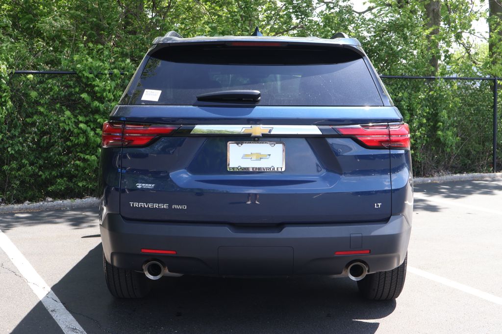 Thumbnail: 2023 Chevrolet Traverse - 7