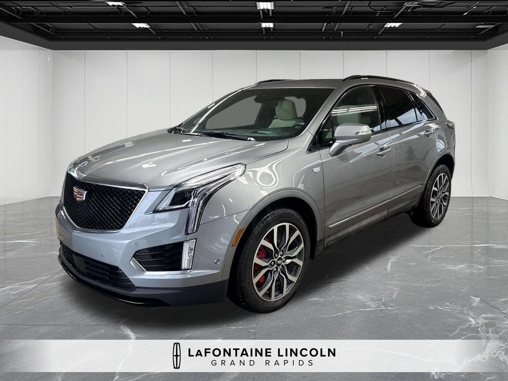 2024 Cadillac XT5 Sport AWD