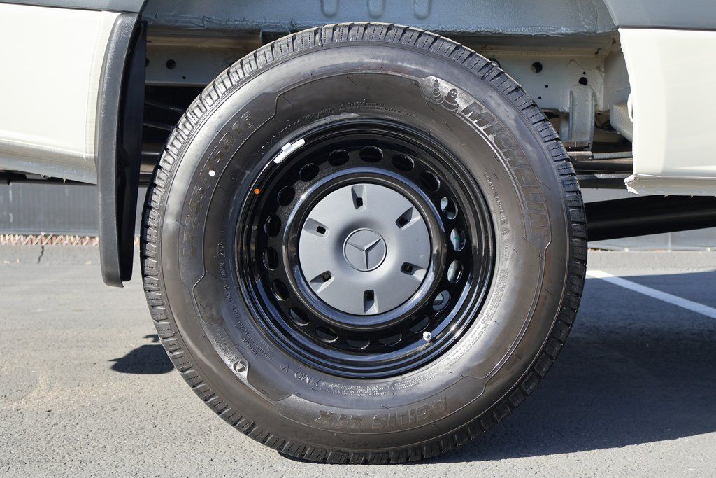 Thumbnail: 2026 Mercedes-Benz Sprinter - 10