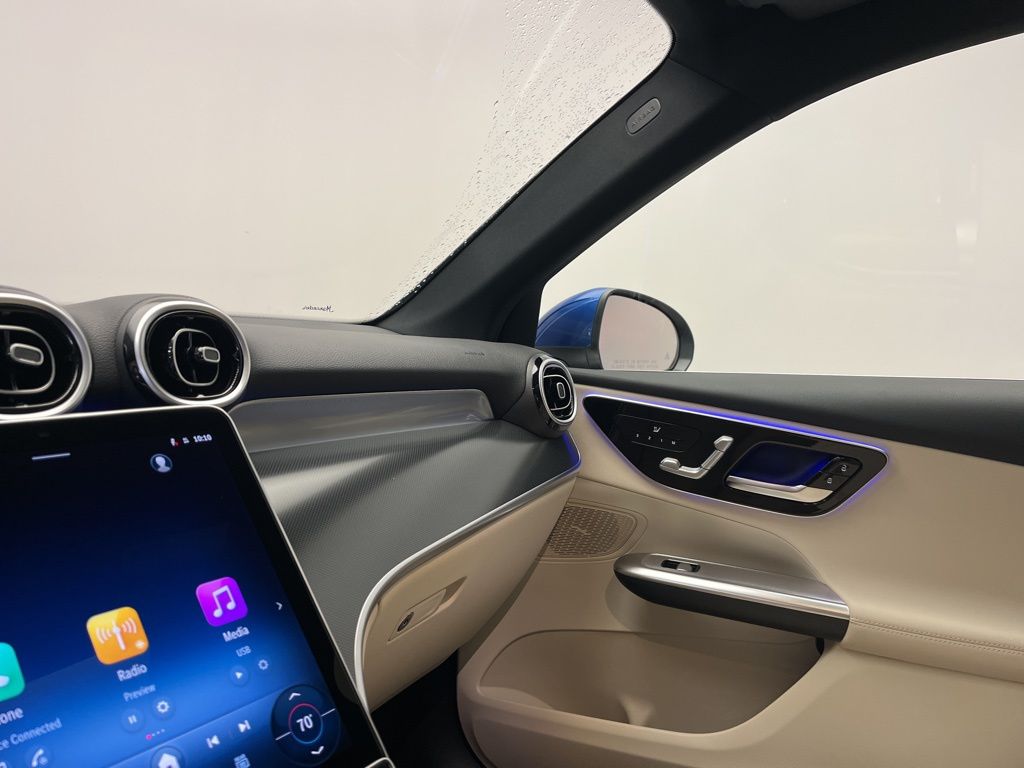 Thumbnail: 2026 Mercedes-Benz GLC - 21