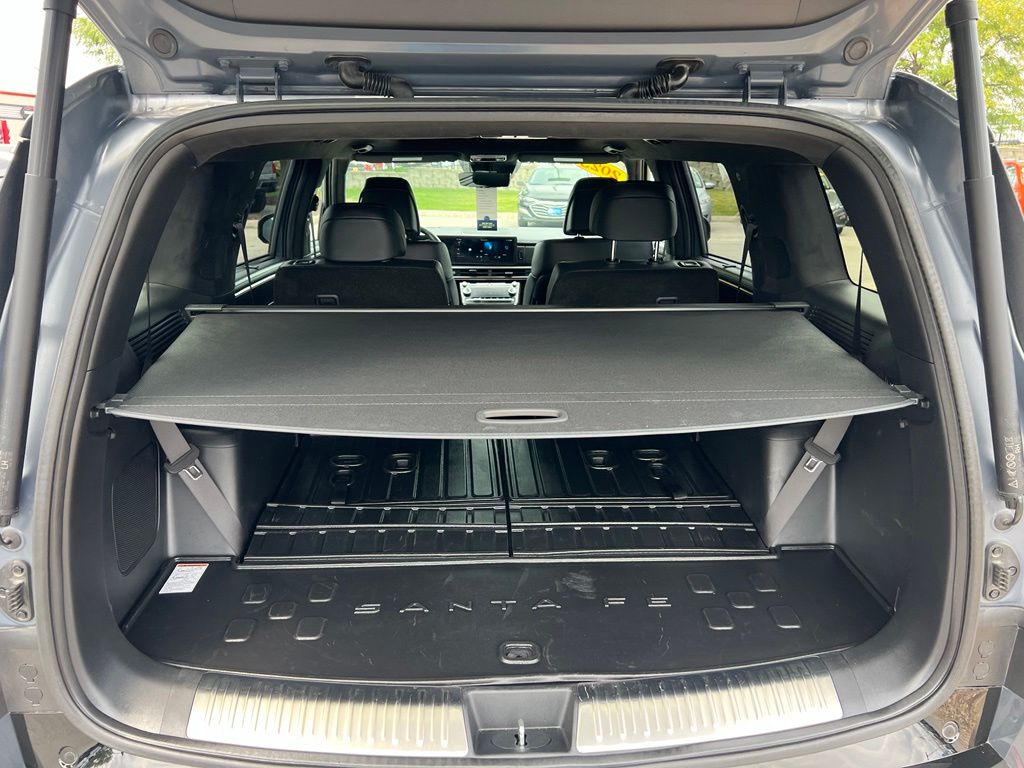 Used 2025 Hyundai Santa Fe SUV