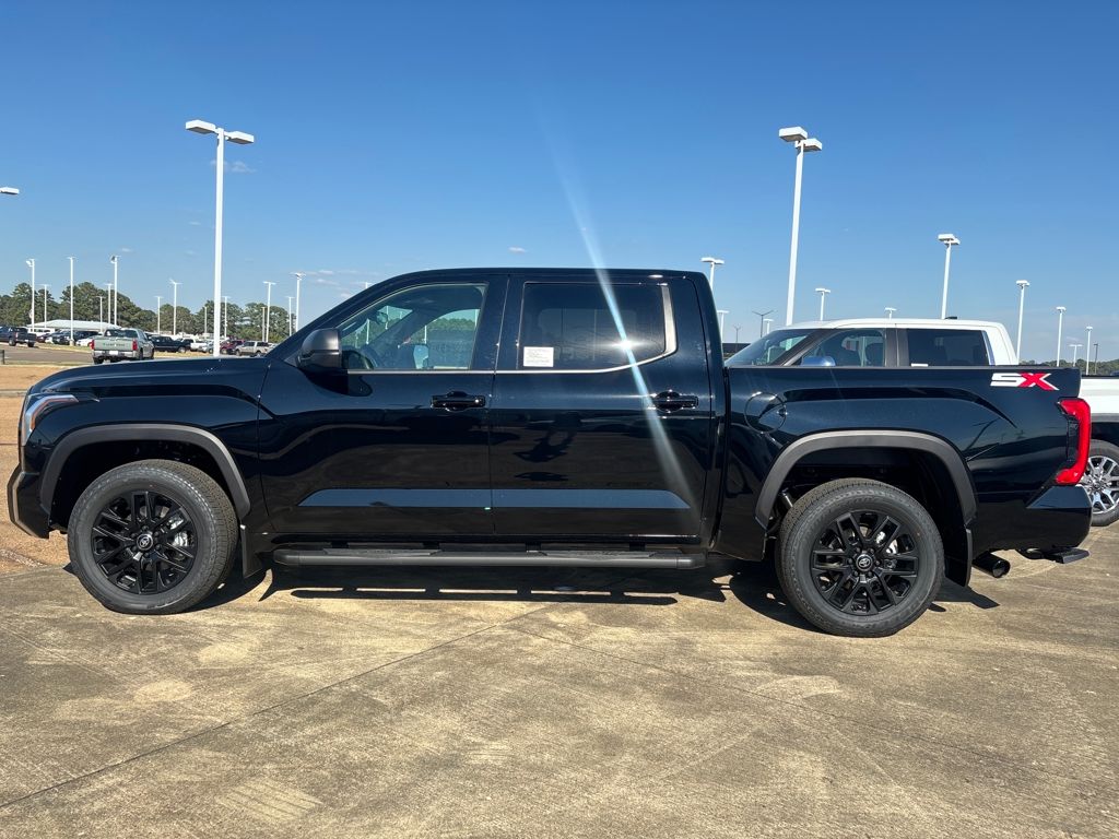 2026 Toyota Tundra SR5's photo