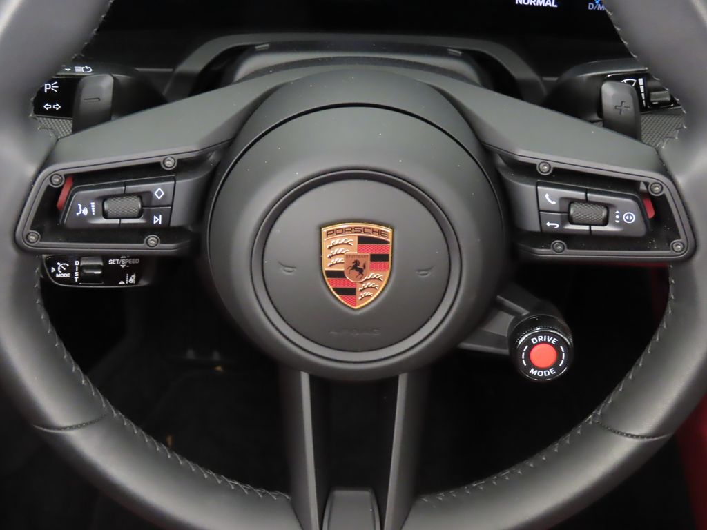 Thumbnail: 2025 Porsche 911 - 26