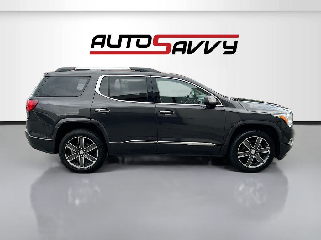 Used 2019 Silver GMC Denali image 8
