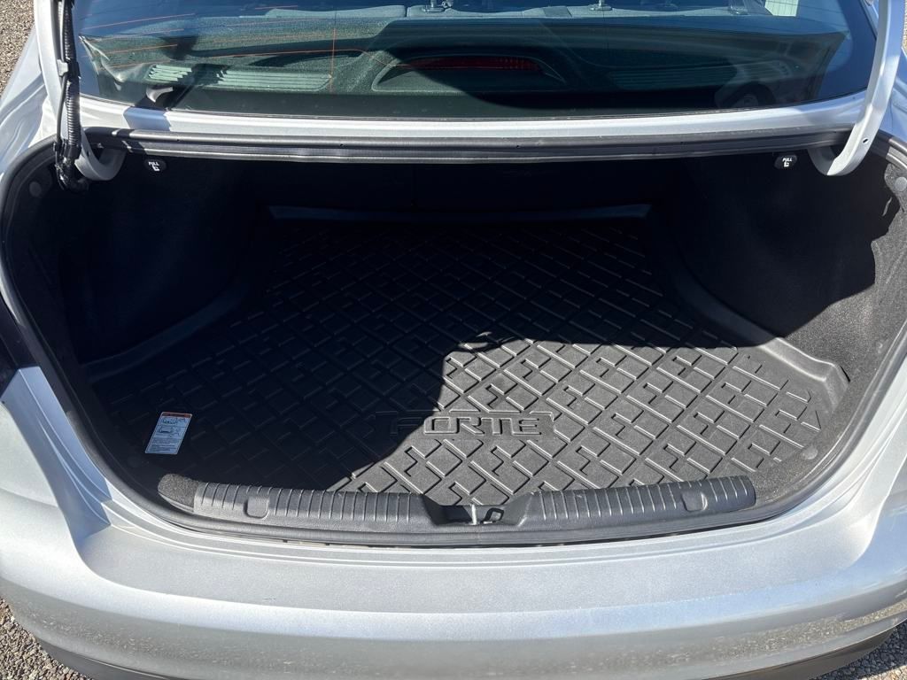 2017 Silky Silver Kia Forte LX FWD Sedan