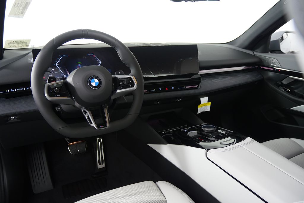 2026 BMW 5 Series 530i 17