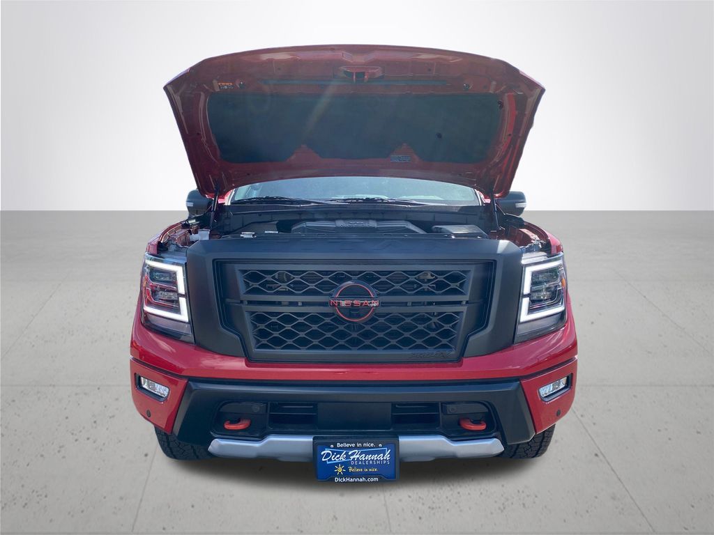 2024 Nissan Titan PRO-4X