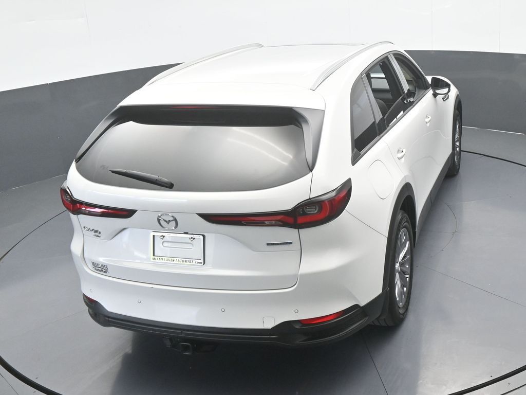Used 2025 Rhodium White Premium Mazda Preferred image 50