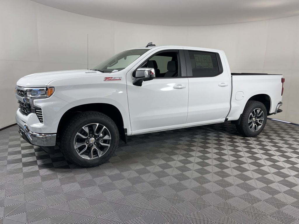 2025 Chevrolet Silverado 1500 LT 2