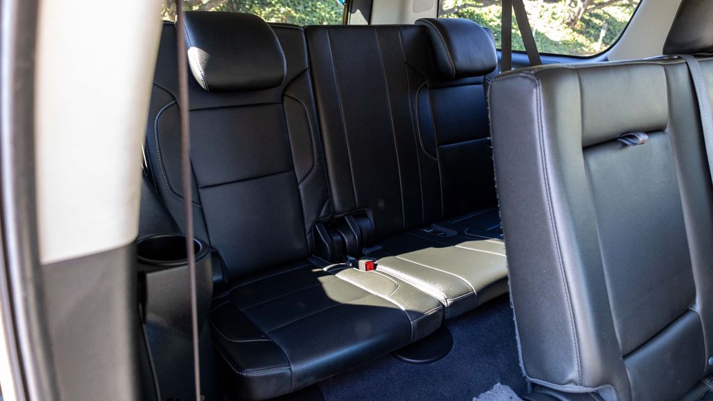 Used 2020 Chevrolet Suburban LT 4D Sport Utility