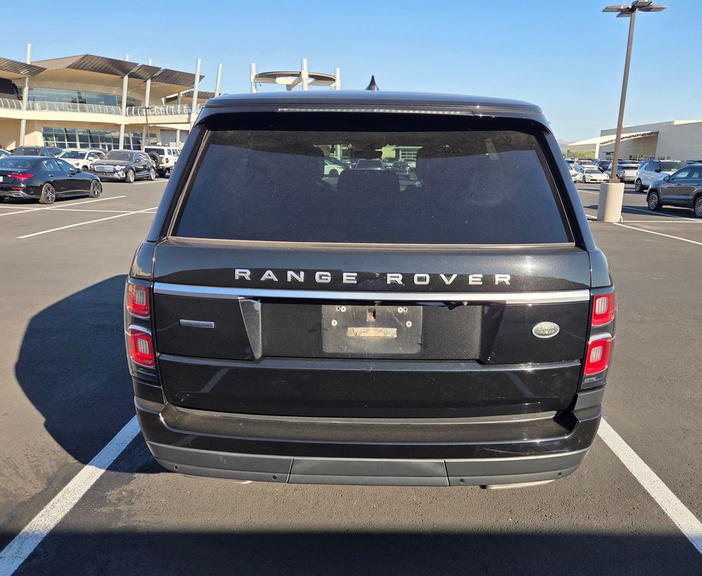 Thumbnail: 2018 Land Rover Range Rover - 4