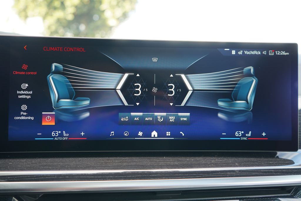 Thumbnail: 2026 BMW X5 - 17