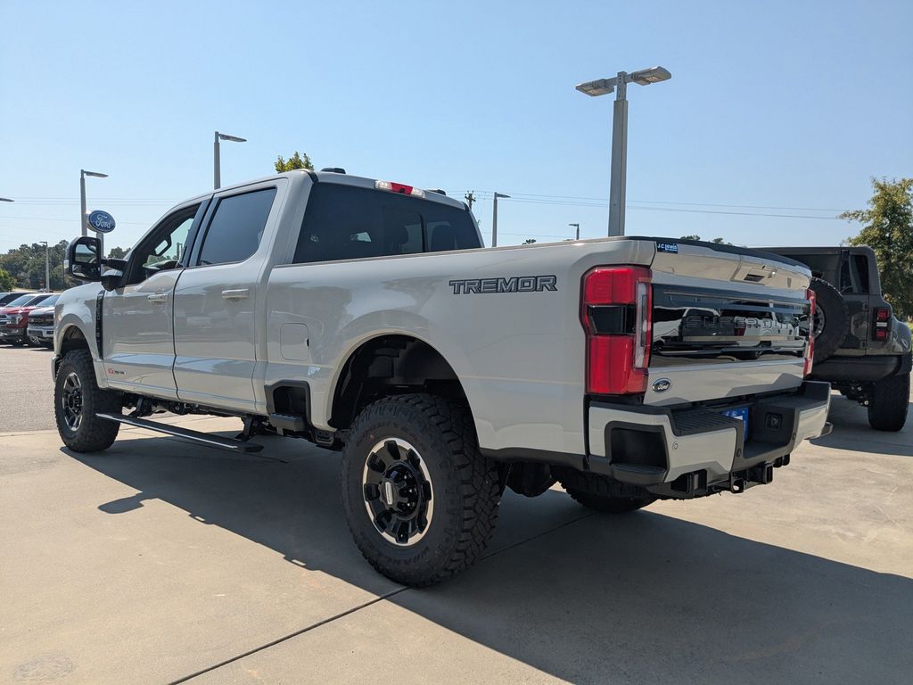 2026 Ford Super Duty F-350 SRW Platinum