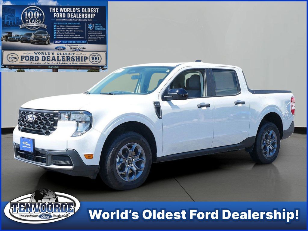 Space White Metallic 2025 Ford Maverick Pickup Truck All-Wheel Drive 8-Speed Automatic