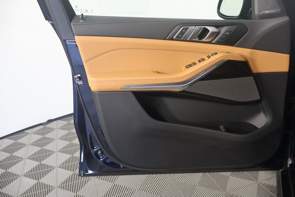 Thumbnail: 2026 BMW X5 - 7