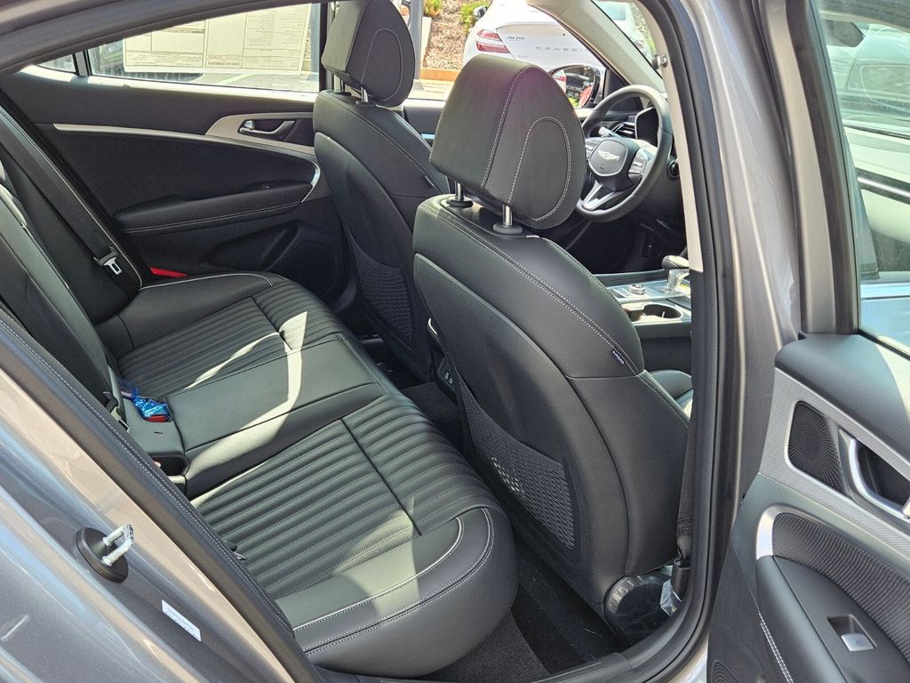 New 2026 Silver Genesis 2.5T Prestige image 14