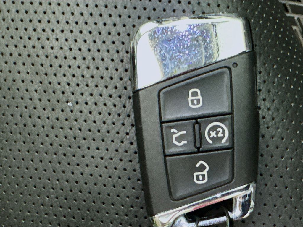 Used Car 2021 Volkswagen Atlas  Sel Premium For Sale Under $30,000 In Austin, Texas