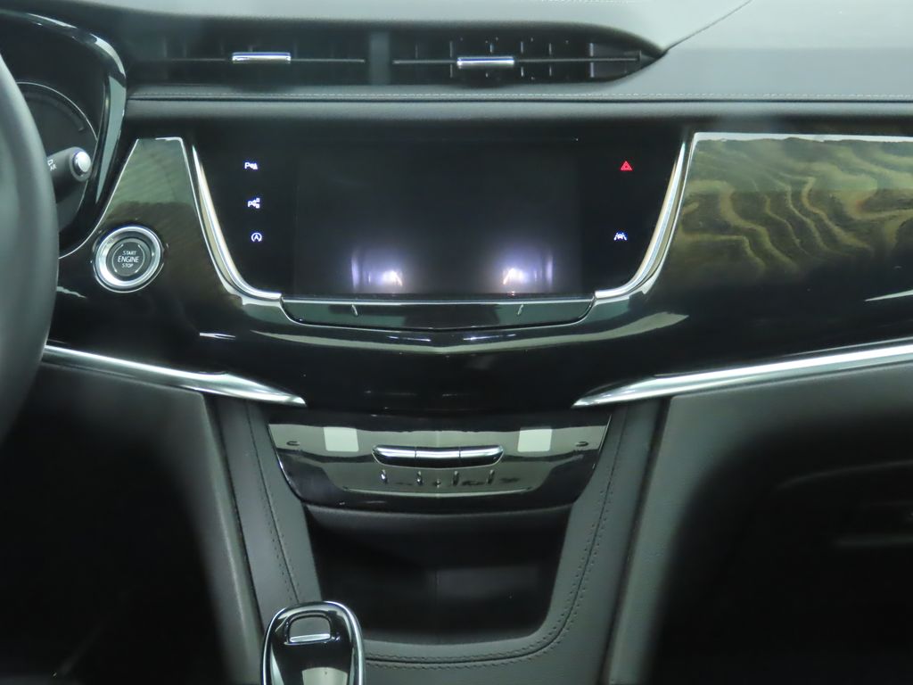 Thumbnail: 2020 Cadillac XT6 - 14